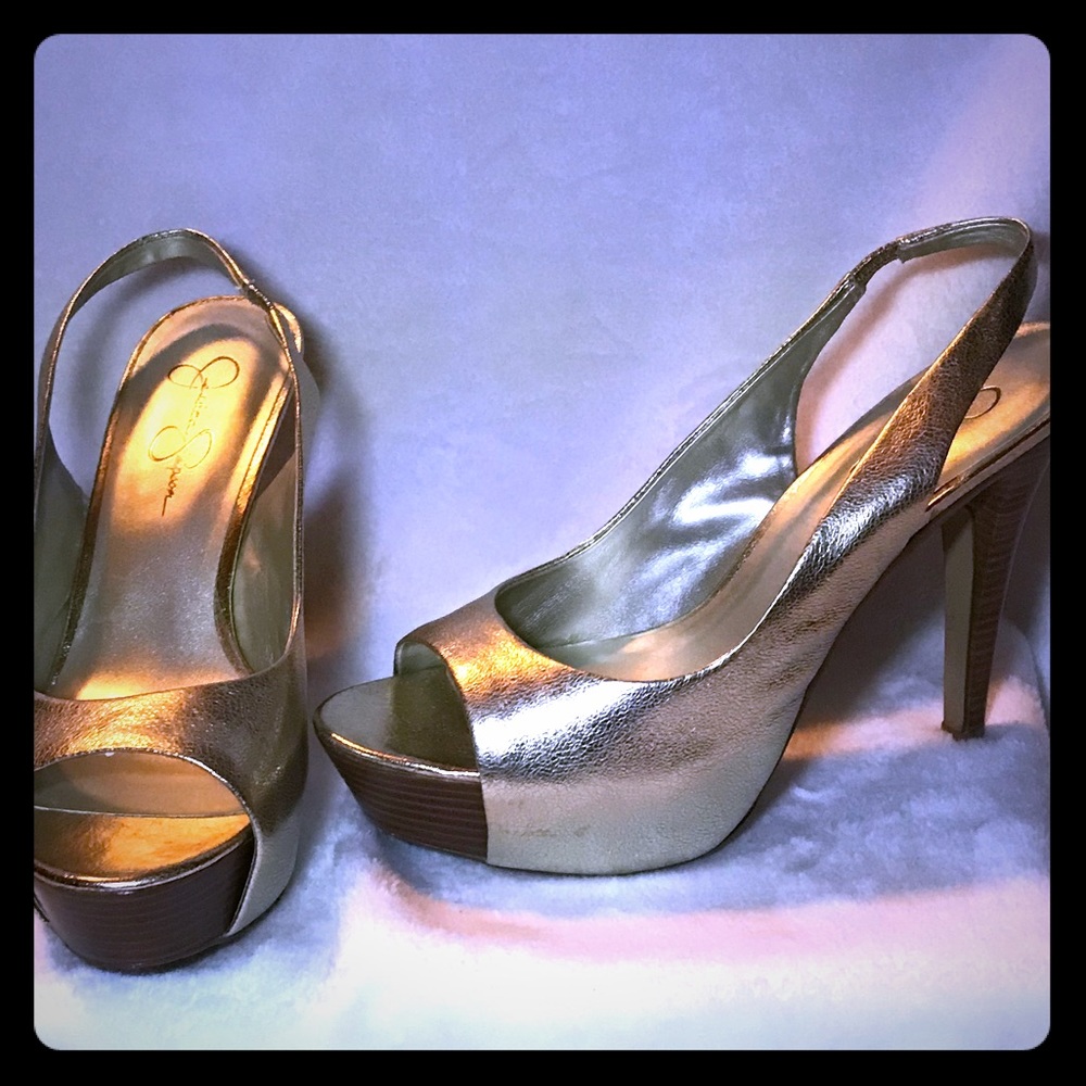 Jessica Simpson Gold Sling Back Shoe
